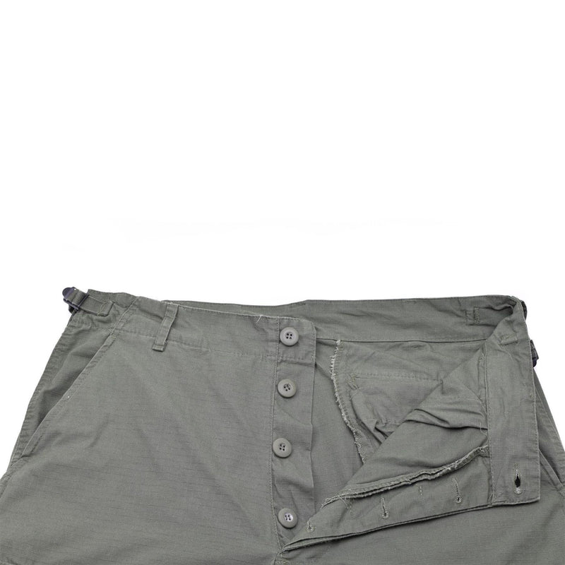 Mil-Tec Brand U.S. Army style OD prewashed bermuda lightweight ripstop shorts