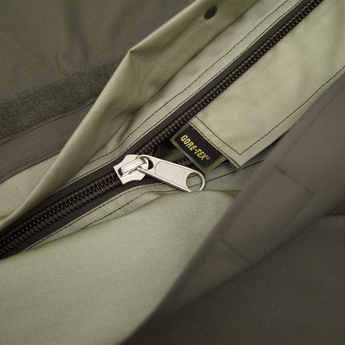 Original Austrian Military Sleeping Bag Cover Gore-Tex Waterproof Olive