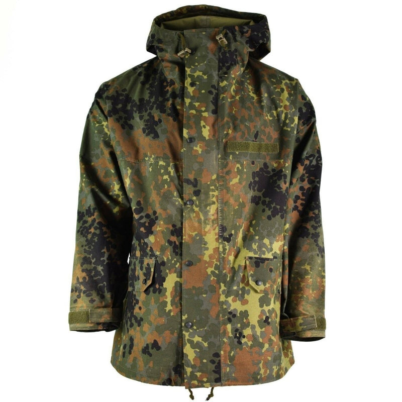 Original German army flecktarn camouflage Gore-Tex waterproof and windproof hunting rain jacket with hood and adjustable cuffs